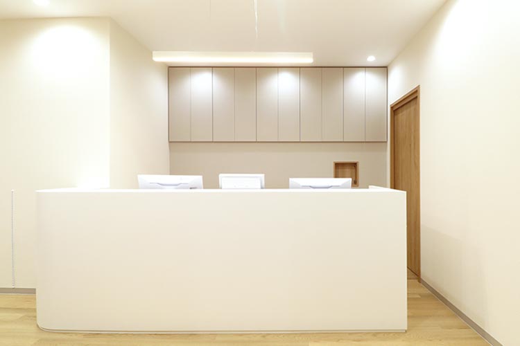 受付